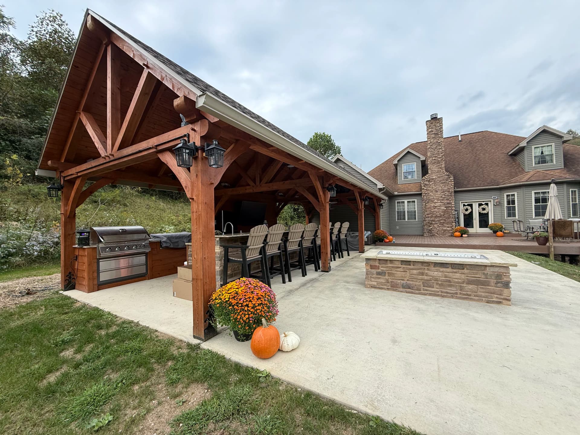 Gallery photos for Timber Frame Outdoor Kitchen and Bar Built to Last: Image #3